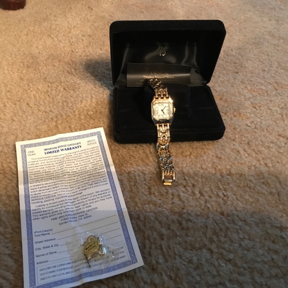 Paul Sebastian Timeless Treasure Watch - Picture 2 of 7